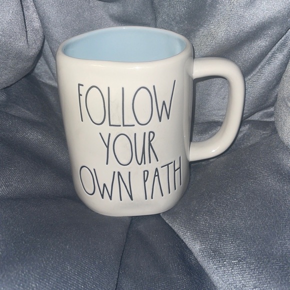 Rae Dunn Other - The Wizard of Oz Dorthy mug